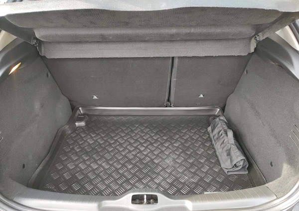 Citroen C4 Cactus cena 38700 przebieg: 179850, rok produkcji 2017 z Bełchatów małe 232